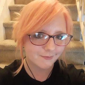 Meet your Posher, Kimberly